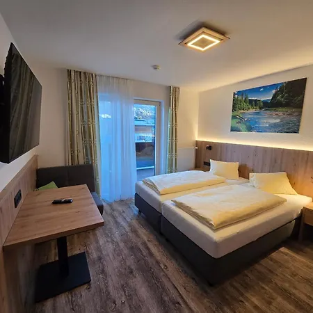 Wellness Hollaus Pensión 3*