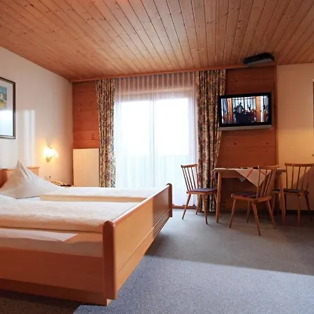 Wellness Hollaus بيت ضيافة