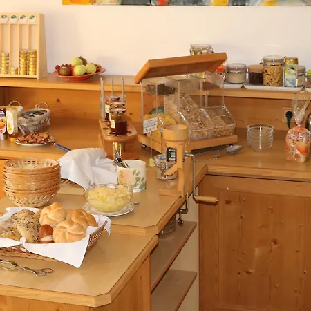 Wellness Hollaus Guest house 3*